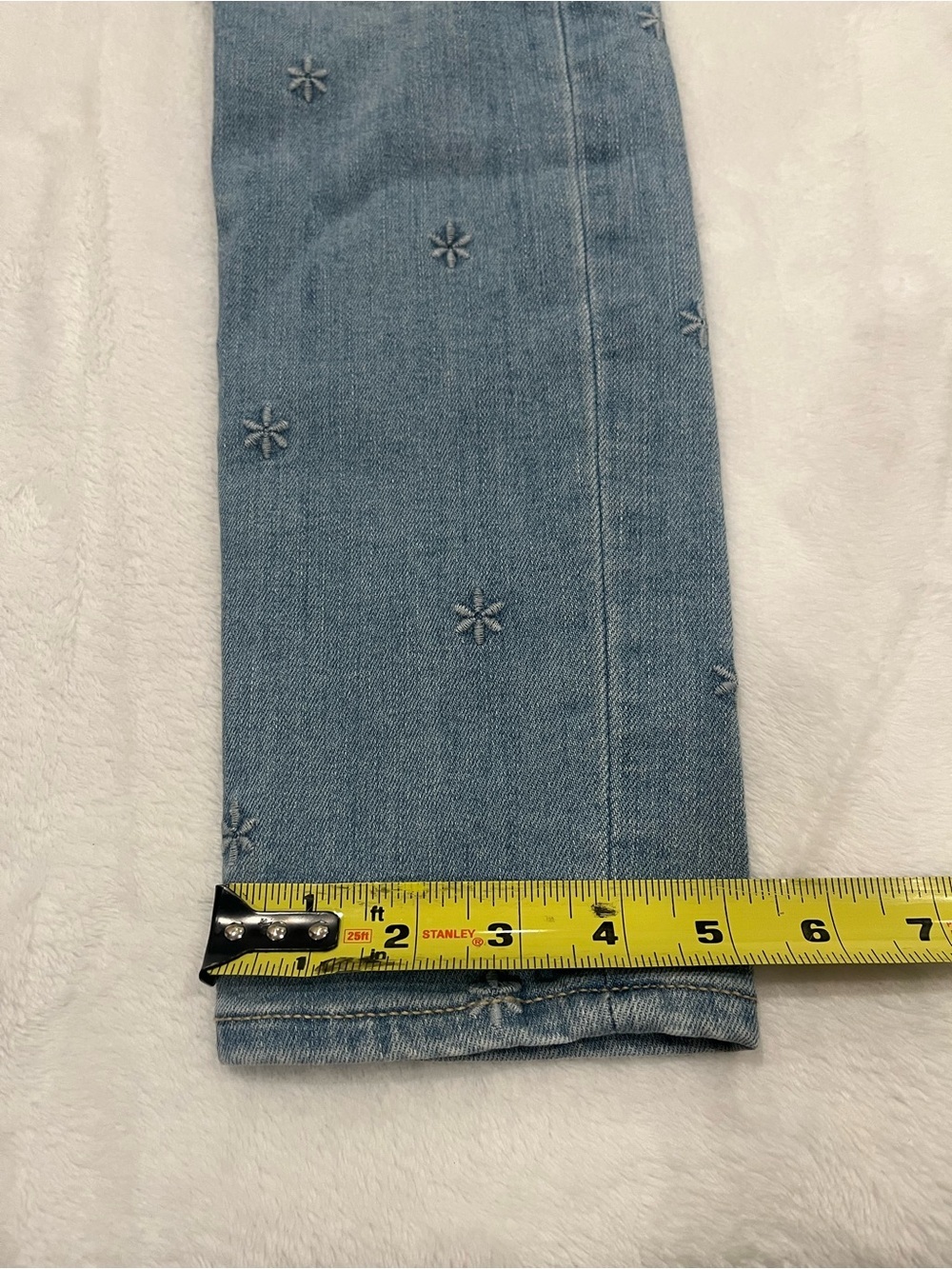 LOFT Modern Skinny Embroidered Jeans - Size 27/4 - Picture 8 of 10